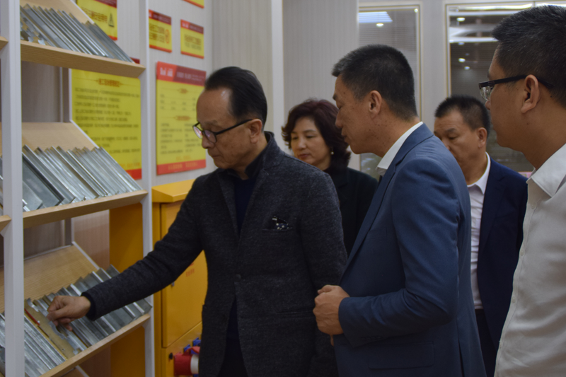 集團(tuán)一樓集采中心 集團(tuán)一樓集采中心