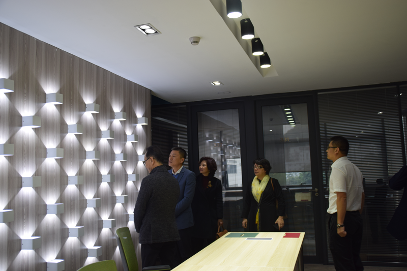 集團(tuán)三樓工程事業(yè)部 集團(tuán)三樓工程事業(yè)部